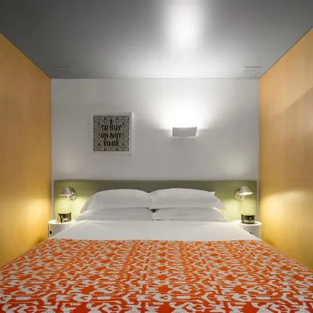 Flattered To Be In Apartman *