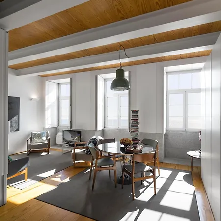 Apartamento Flattered To Be In