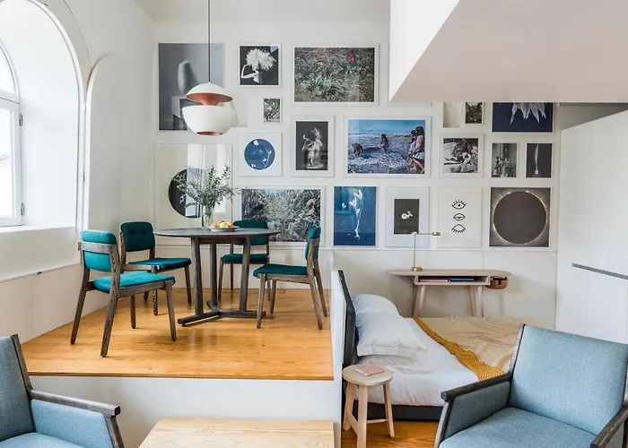 Flattered To Be In Apartmán